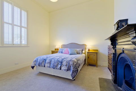 Corvah House - Phillip Island Accommodation 2