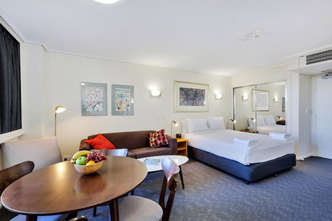 Cosmopolitan Apartment At College St - Phillip Island Accommodation 1