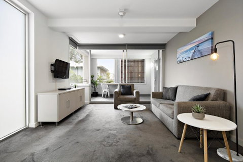 Cosmopolitan Hotel Melbourne - Phillip Island Accommodation 2