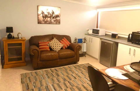 Cottage Equus - Phillip Island Accommodation 1
