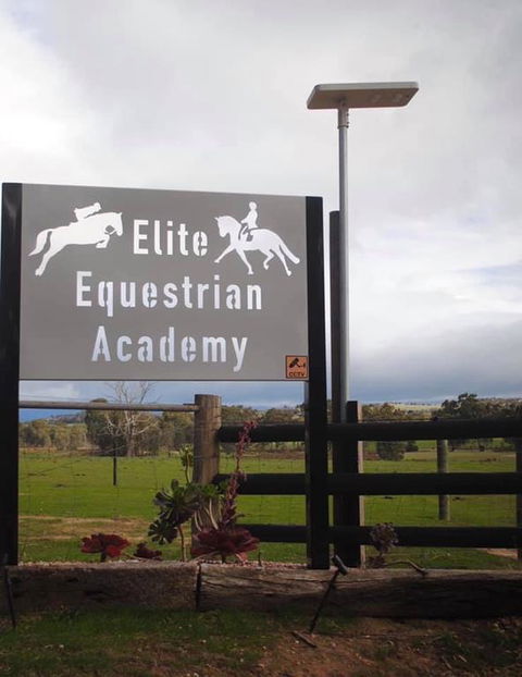 Cottage Equus - Phillip Island Accommodation 3