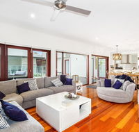 Cottonwood Beach House  Corporate Boardies - Phillip Island Accommodation
