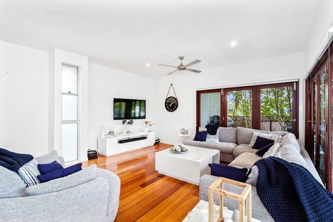 Cottonwood Beach House @ Corporate Boardies - Phillip Island Accommodation 1