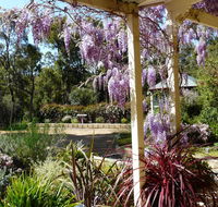 Country Charm Retreat BB - Phillip Island Accommodation