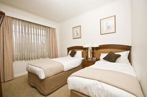 Country Plaza Motel - Phillip Island Accommodation 3