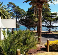Cowes Partner Retreat - Beachfront - Phillip Island Accommodation
