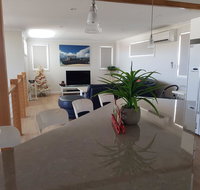 Cozzys Condo Luxury Beach House - Phillip Island Accommodation