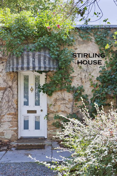 Crafers Cottages - Phillip Island Accommodation 3
