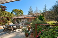 Craigdarroch Courtyard Cottage 22 Bartle Road