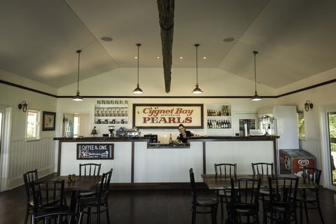 Cygnet Bay Pearl Farm - Phillip Island Accommodation 3