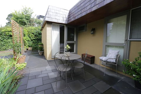 Cygnet, Studio On Sturt - Phillip Island Accommodation 1
