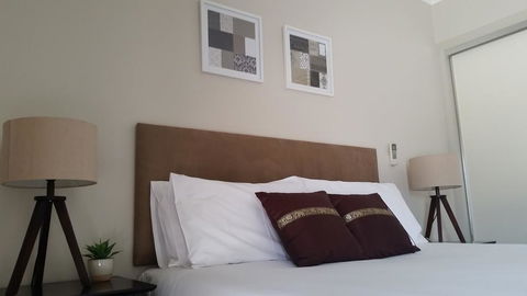Cypress Waterfront Spa Apartment - Phillip Island Accommodation 2