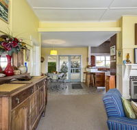Dalmuir Homestead - Walk To Dromana Beach - Phillip Island Accommodation