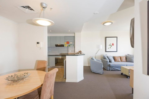 Darling Harbour Executive - Phillip Island Accommodation 1