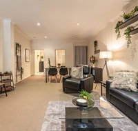 Designer Style Terrace in the heart of Surry Hills - Phillip Island Accommodation