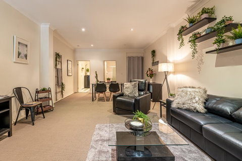 Designer Style Terrace In The Heart Of Surry Hills - Phillip Island Accommodation 0
