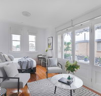 Designer styled studio in the heart of trendy Glebe - Phillip Island Accommodation