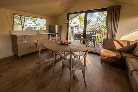 Discovery Parks - Fraser Street, Hervey Bay - Phillip Island Accommodation 2