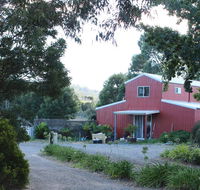 Dixiglen Farm - Phillip Island Accommodation