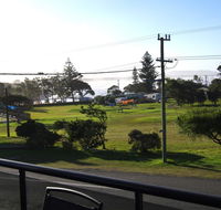 Dolphin Court 1 1 Gowing Street - Phillip Island Accommodation