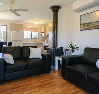 Dom's Place - Phillip Island Accommodation