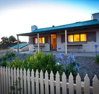 Donington Cottage Lincoln National Park - Phillip Island Accommodation