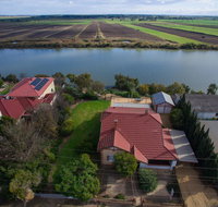 Doreen's - Phillip Island Accommodation