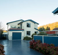 Douglas Street - Phillip Island Accommodation