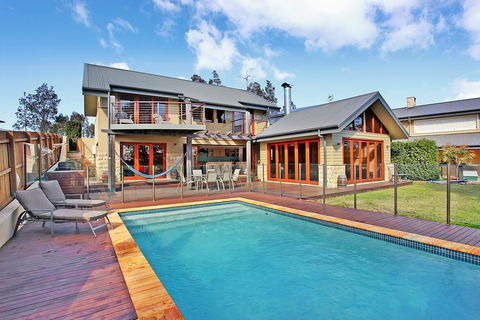 Eagles Landing - Phillip Island Accommodation 0