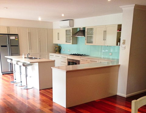 Eagles Landing - Phillip Island Accommodation 2