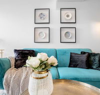 Elegant 2BRFootscray Station - Phillip Island Accommodation
