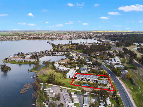 ELSINOR Townhouse 6 Mulwala - Phillip Island Accommodation 3