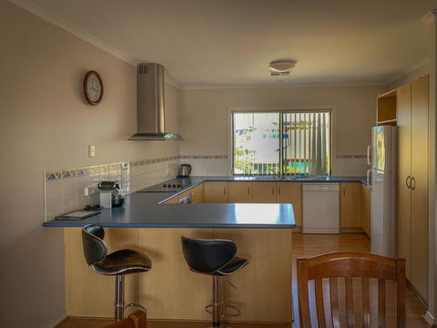 Endeavour 6 - Phillip Island Accommodation 3