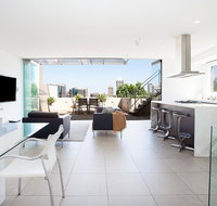 Enjoy Leafy Urban Outlooks in Modern Lifestyle Retreat - Phillip Island Accommodation