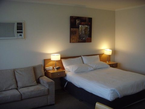 Essendon Motel - Phillip Island Accommodation 2