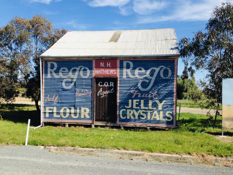 Eureka Hotel / Rainbow Brewery - Phillip Island Accommodation 2