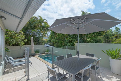 Fabulous 3 Bedroom Noosa Townhouse - Phillip Island Accommodation 2