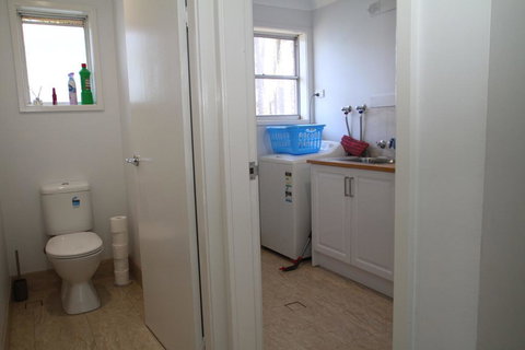 Family Getaway In Sussex - Phillip Island Accommodation 2