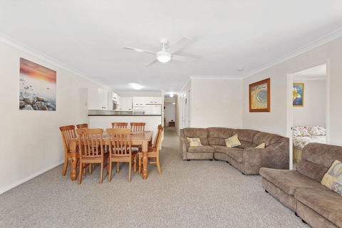 Farm Road, 6A - Phillip Island Accommodation 2