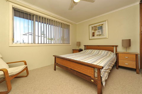 Fingal Court Unit 3 - Fingal Bay - Phillip Island Accommodation 3