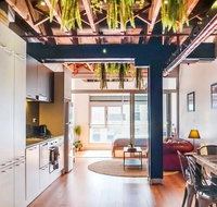 Funky New York Loft in Darlinghurst - Phillip Island Accommodation