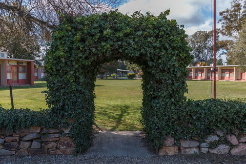 Gardenview - Phillip Island Accommodation 0