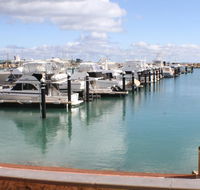 Geraldton Holiday Unit - Phillip Island Accommodation