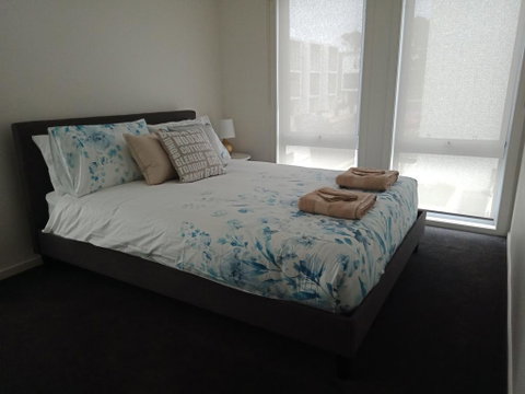 Getaway On Barkly, Sleeps 10 - Phillip Island Accommodation 2