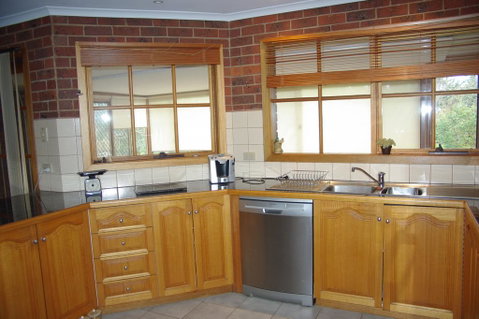 Getawaytoaljon - Phillip Island Accommodation 0