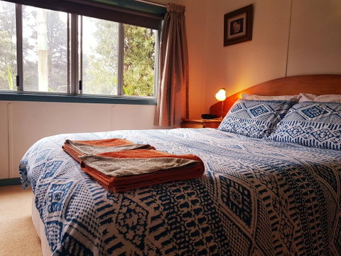 Glenbrook House & Cottage - Phillip Island Accommodation 3