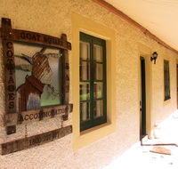 Goat Square Cottages - Phillip Island Accommodation