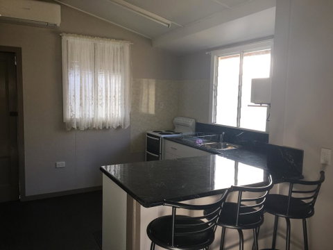 Goondihill Hotel - Phillip Island Accommodation 2