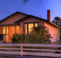 Grace's Spa Cottage - Phillip Island Accommodation