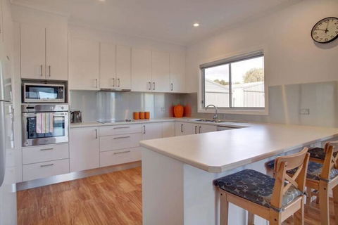 Grey On The Bay - Phillip Island Accommodation 3